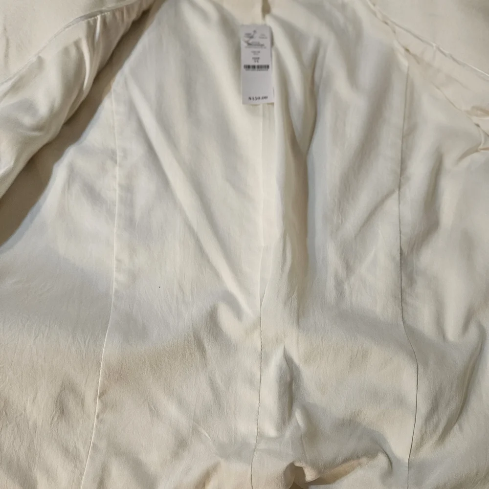 White House Black Market White Bomber Jacket with Structured Shoulders - Picture 8 of 12